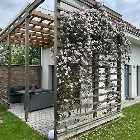 Dream Apartman Levél Exterior foto